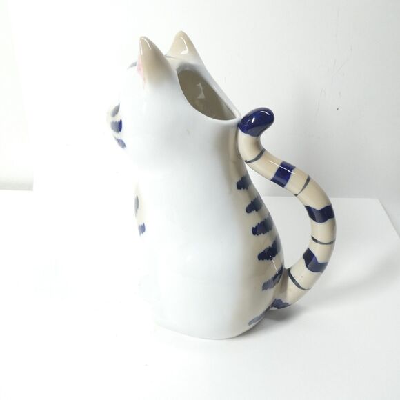 Cat Shaped Pitcher Figural Henriksen Imports Japan Vintage White Blue - Picture 2 of 8